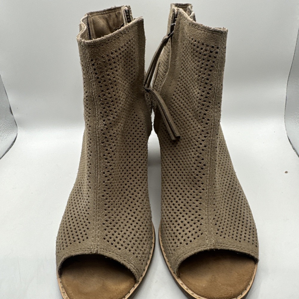 Toms Heels Shoes Women's 11 Tan Beige Micro Fiber Zipper Peep Toe Majorca